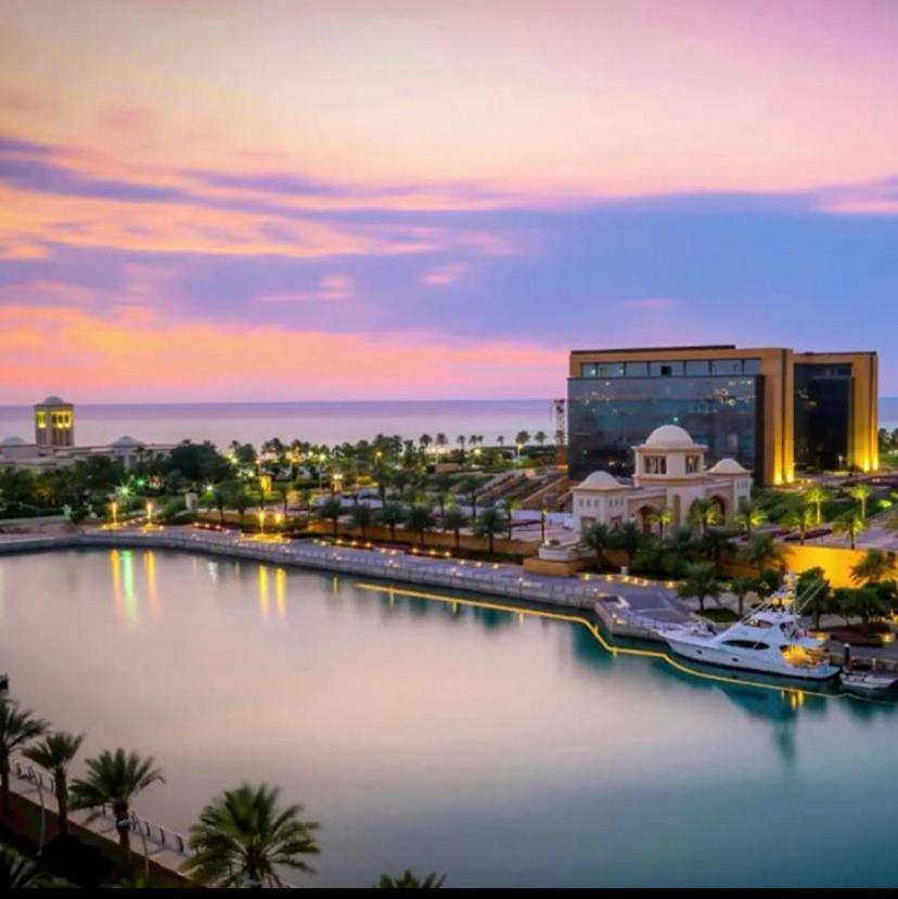 Bay La Sun , Luxury Apartment With Nice View King Abdullah Economic City Buitenkant foto